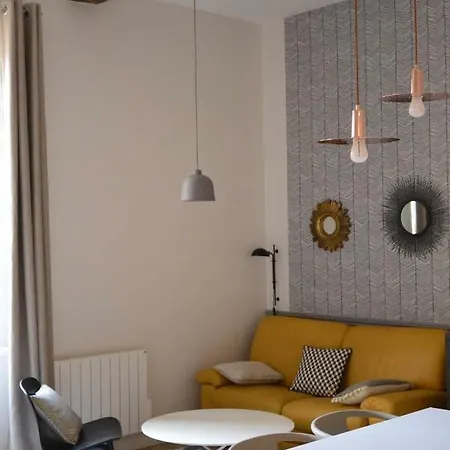 Cosy Ideally Located In The Old Town